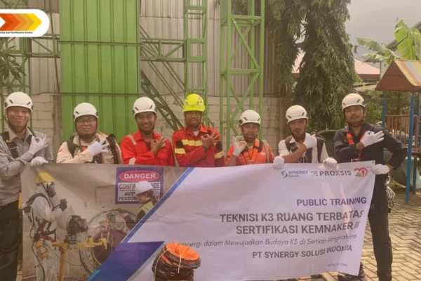 Pelatihan teknisi ruang terbatas bersama Petrotraining dan 4 perusahaan