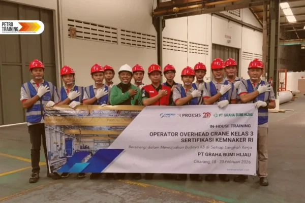Pelatihan operator overhead crane PT Graha Bumi Hijau
